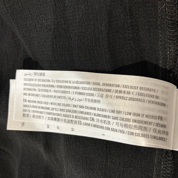 Like New Hollister Stretch Dress with Pockets Size Large - Picture 6 of 6